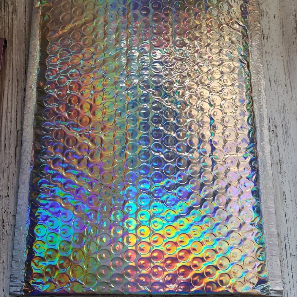 Bubble Mailers - Holographic - 50 ct